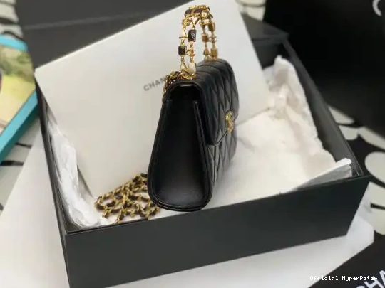 Hyper Peter CHANELUTCH CHAIN CHANEL WITH 0524